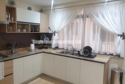 Furnished 3 Bed Apartment with En Suite at Riverside Drive