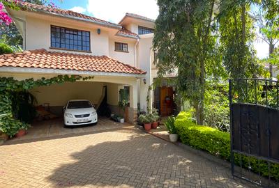 4 Bed House with En Suite in Spring Valley