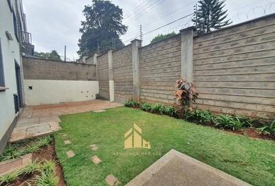 4 Bed Townhouse with Swimming Pool at Off Brook House Drive - 2