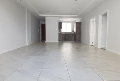 2 Bed Apartment with En Suite at Terrace Close - 2