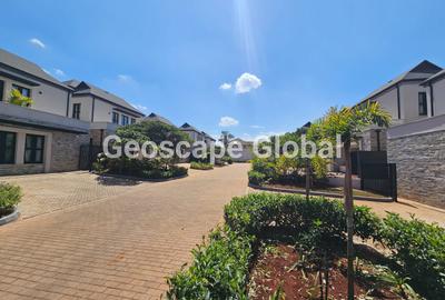 4 Bed Townhouse with En Suite in Runda