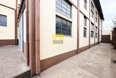 Commercial Property in Industrial Area