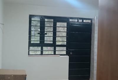 3 Bed Apartment with En Suite in Kamangu
