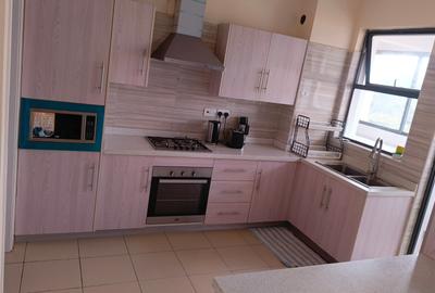 Serviced 3 Bed Apartment with En Suite in Brookside - 4