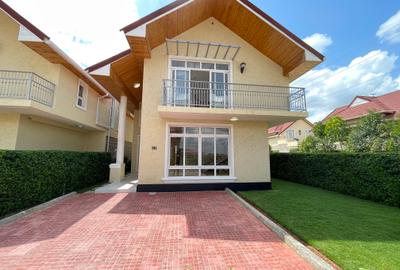 4 Bed Townhouse in Kitengela