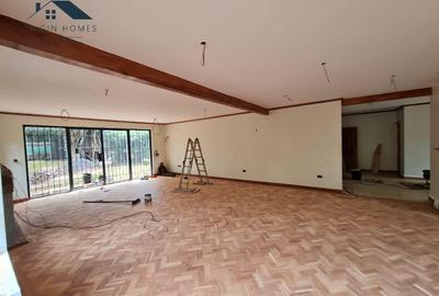 4 Bed House with En Suite at Lavington