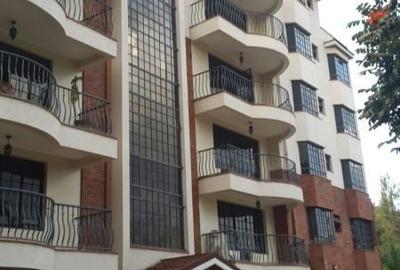 Serviced 4 Bed Apartment with En Suite in Westlands Area