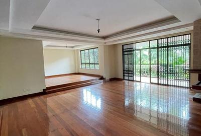 5 Bed Villa with En Suite in Lavington - 2