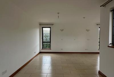 4 Bed Townhouse with En Suite in Runda - 3