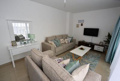Serviced 1 Bed Apartment with En Suite at Lavington