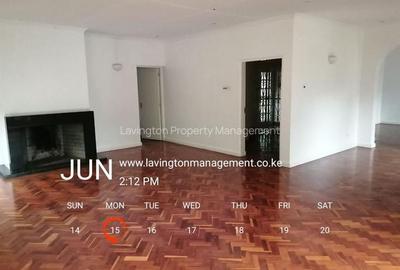 4 Bed House with En Suite at Lavington Green - 4