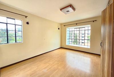 4 Bed Apartment with En Suite in Lavington - 4