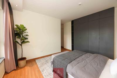 3 Bed Apartment with En Suite at Riverside