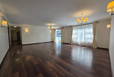 4 Bed Apartment with En Suite at General Mathenge