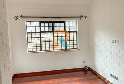 4 Bed Townhouse with En Suite at Peponi Road