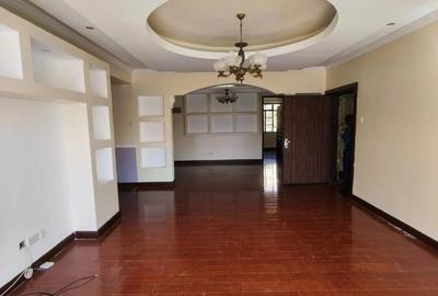 4 Bed Apartment with En Suite in Kilimani