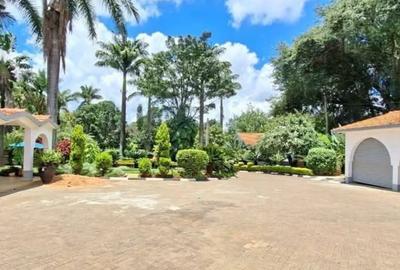 4 Bed House with En Suite in Muthaiga - 4