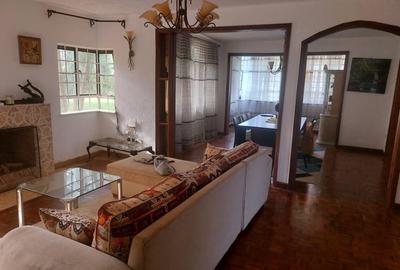 4 Bed Townhouse with En Suite in Kitisuru