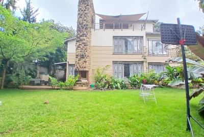 4 Bed Townhouse with En Suite at Lavington Green - 2