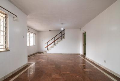 4 Bed Townhouse at Golden Gate - 2