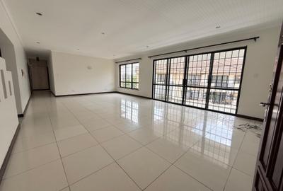 3 Bed Apartment with En Suite in Westlands Area - 3