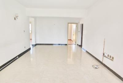 3 Bed Apartment with En Suite in Kileleshwa