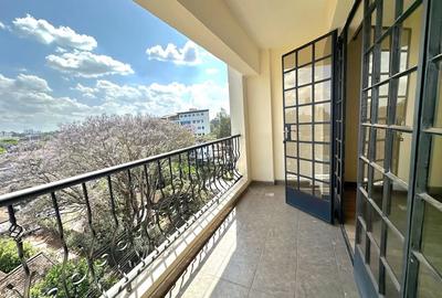 Serviced 2 Bed Apartment with En Suite in Westlands Area
