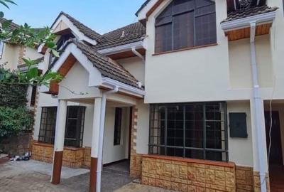 5 Bed Townhouse with En Suite in Lavington