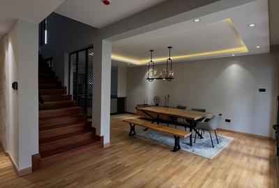 4 Bed Townhouse with En Suite in Lavington - 3