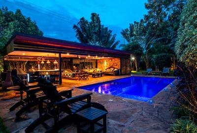 5 Bed House with En Suite in Runda - 3