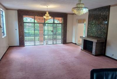 4 Bed Villa with En Suite in Runda - 3