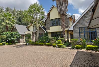 4 Bed Villa with En Suite in Karen