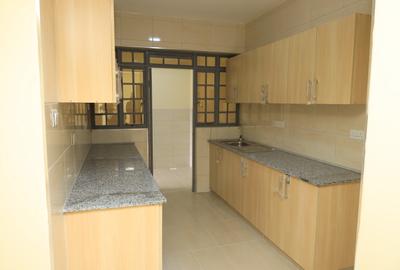 2 Bed Apartment with En Suite in Ruaka