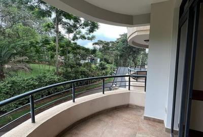 4 Bed Apartment with En Suite at Riverside Drive