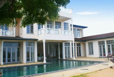 5 Bed House with En Suite in Watamu