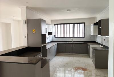 5 Bed Apartment with Staff Quarters in General Mathenge