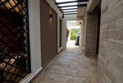 4 Bed Townhouse with En Suite in Lavington - 3