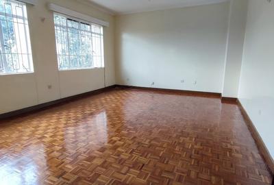2 Bed Apartment with En Suite in Kileleshwa