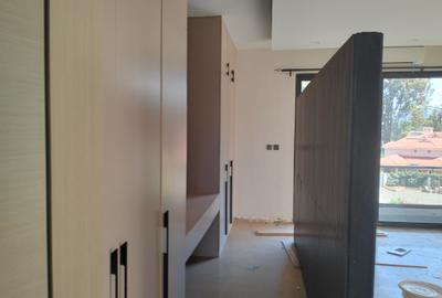 4 Bed Townhouse with En Suite in Lavington - 3