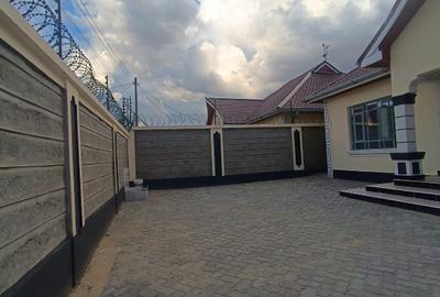 3 Bed House with En Suite at Mugutha Area