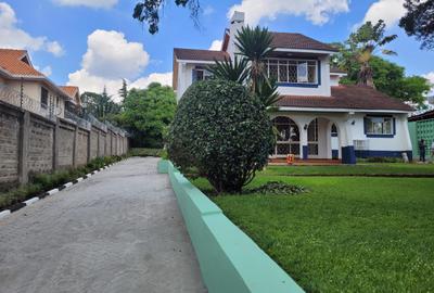 4 Bed Villa with Staff Quarters in Runda - 2