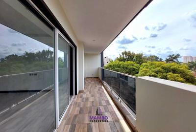 2 Bed Apartment with En Suite at Riverside Drive - 3