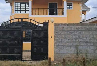 4 Bed House with En Suite in Syokimau