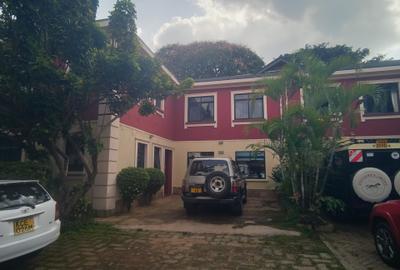4 Bed Townhouse with En Suite at Lavington