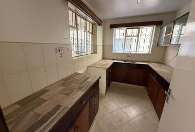 3 Bed Apartment with En Suite in Westlands Area - 2