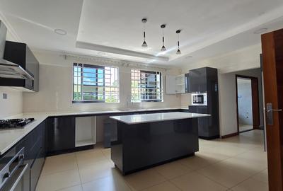 4 Bed House with En Suite in Kiambu Road - 3