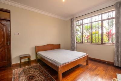 4 Bed House with En Suite at Bogani - 4