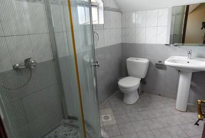 4 Bed Apartment with Parking in Kileleshwa - 3