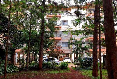 3 Bed Apartment with En Suite in Ruaka