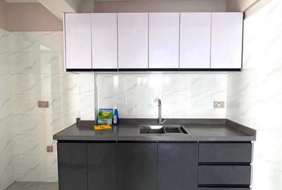 2 Bed Apartment with En Suite at Othaya Road - 2